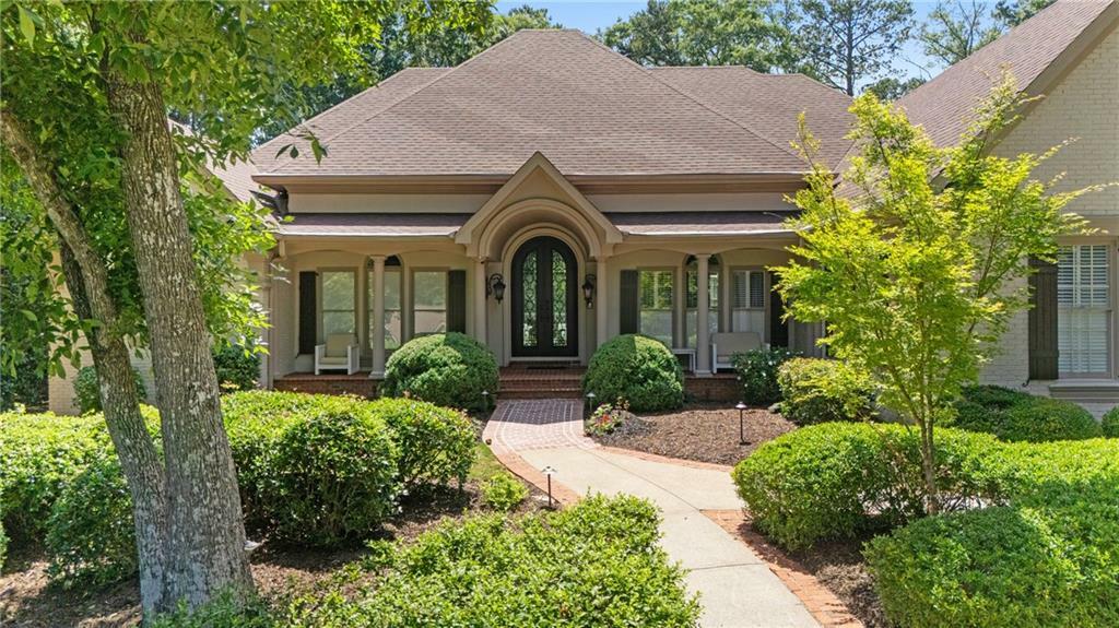 Property Photo: 10630 N Edgewater Place GA 30097