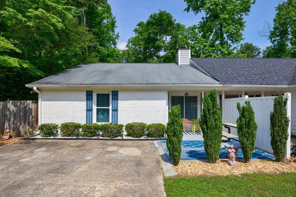 1915 Cooper Landing Drive SE  Smyrna GA 30080 photo