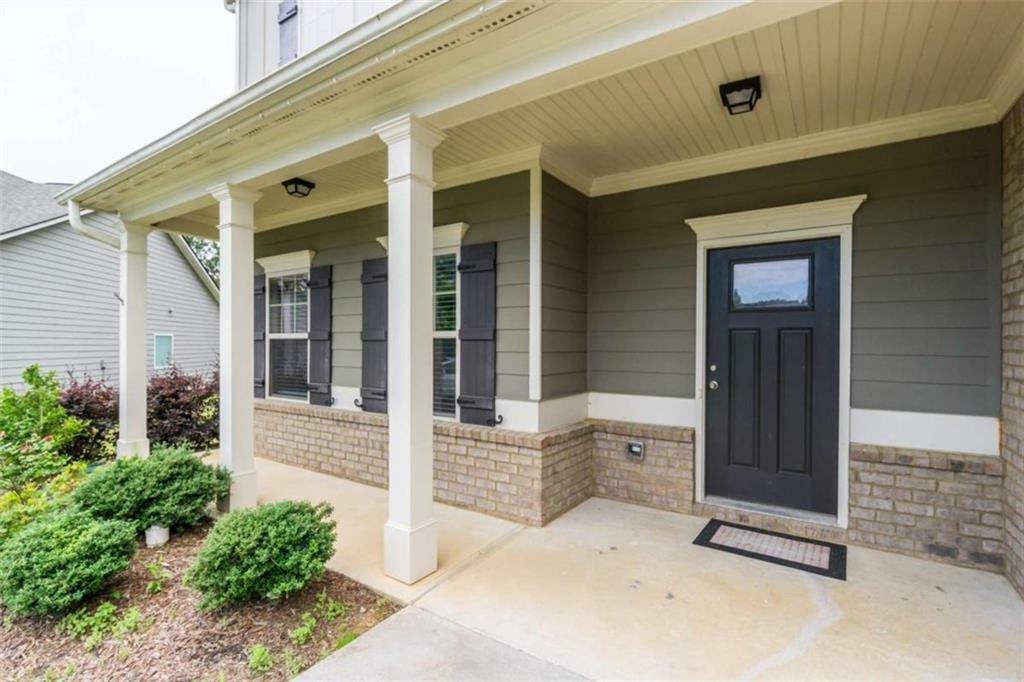 Property Photo: 67 Summer House Court GA 30534