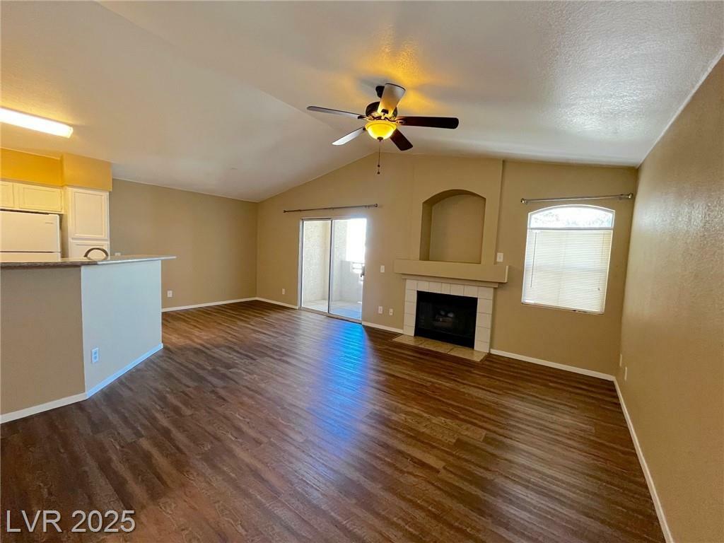 Property Photo: 5415 West Harmon Avenue 2070 NV 89103