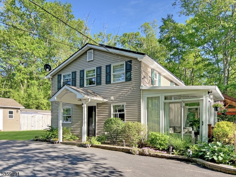 Property Photo: 217 Buffalo Hollow Rd NJ 08826