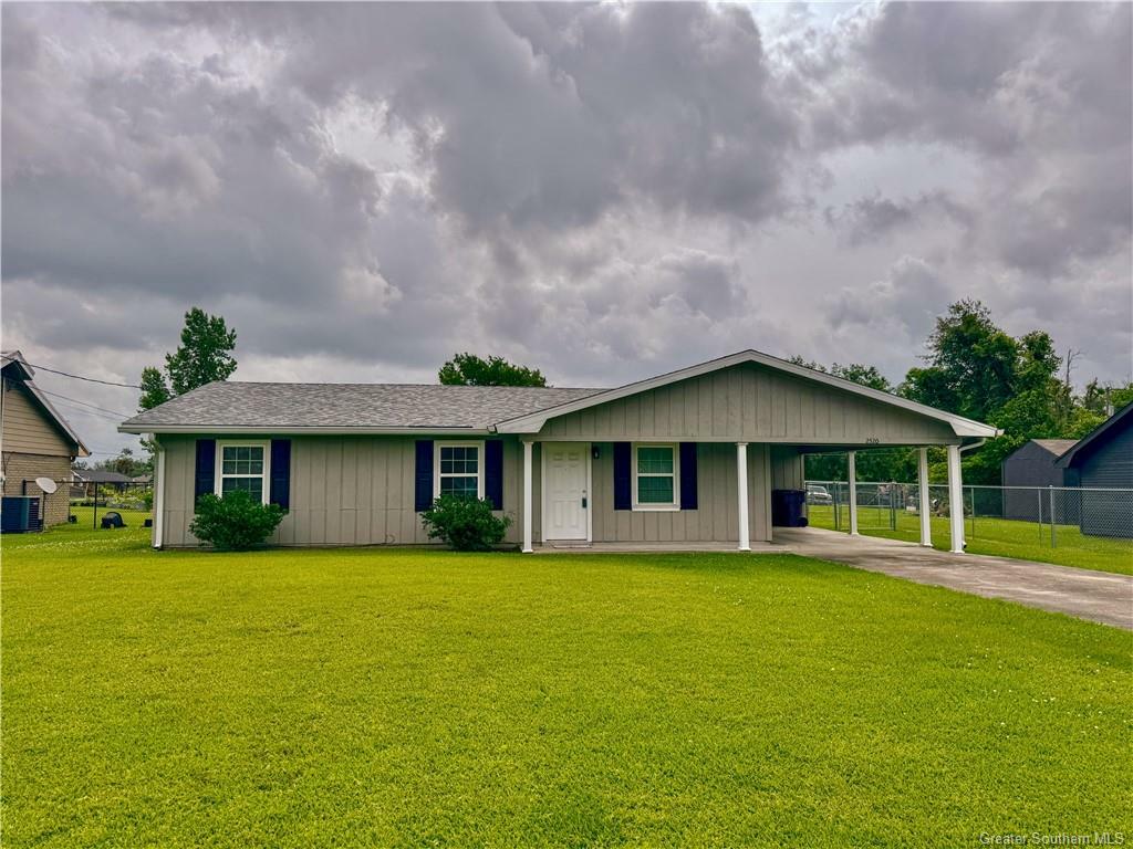 Property Photo:  2520 Wilda Street  LA 70669 
