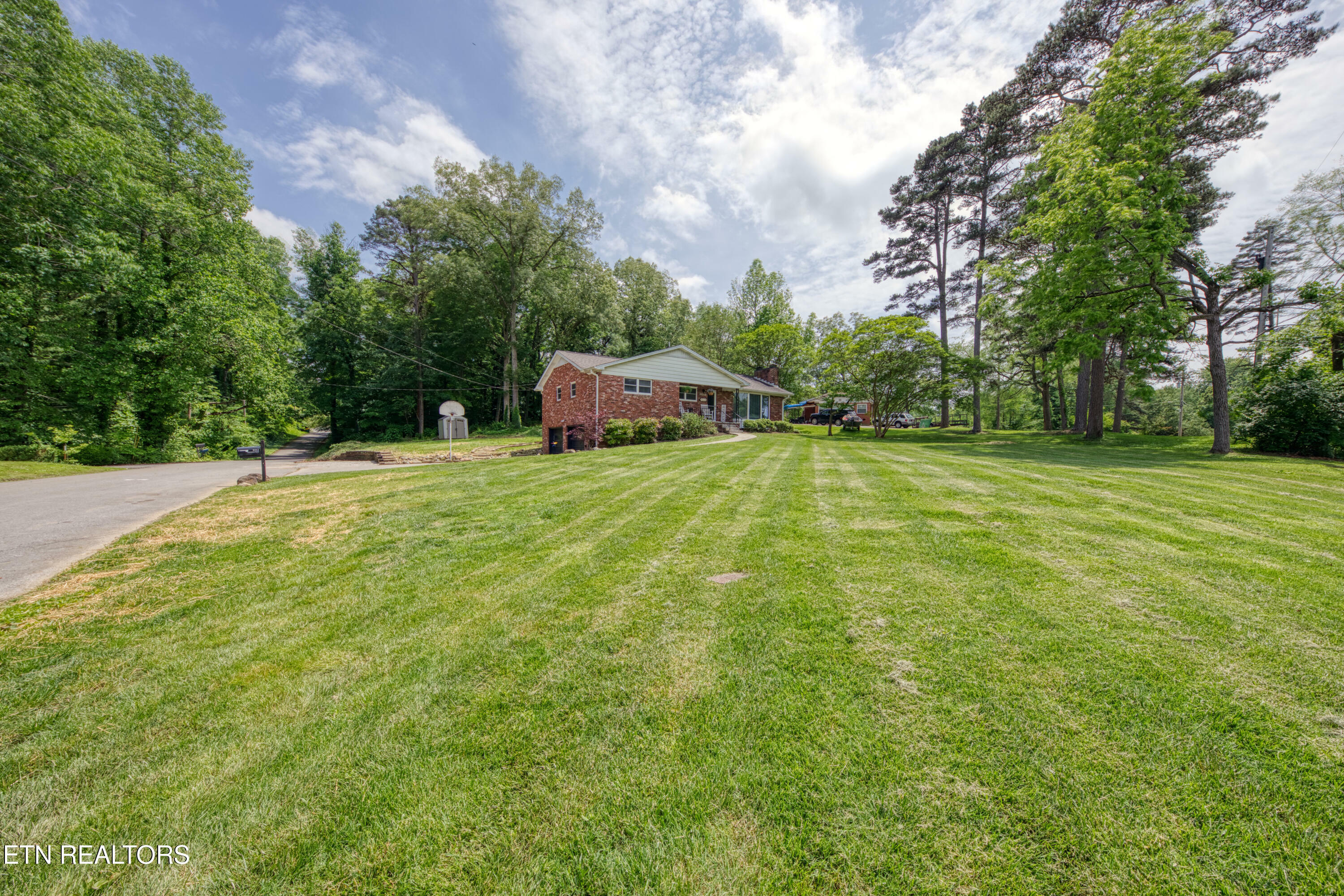 Property Photo: 9212 Burchfield Drive TN 37830