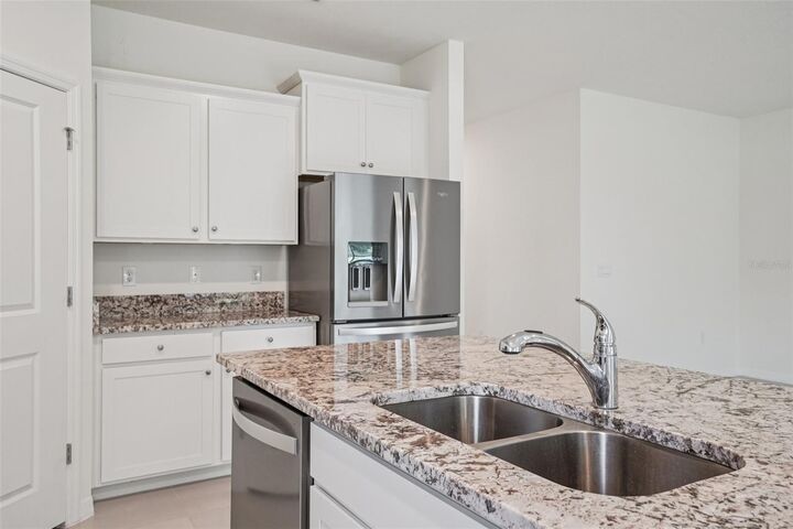 Property Photo:  6203 SW 93rd Loop  FL 34476 