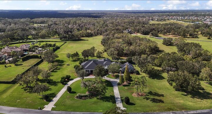 Property Photo: 11441 Hammock Oaks Court FL 33547