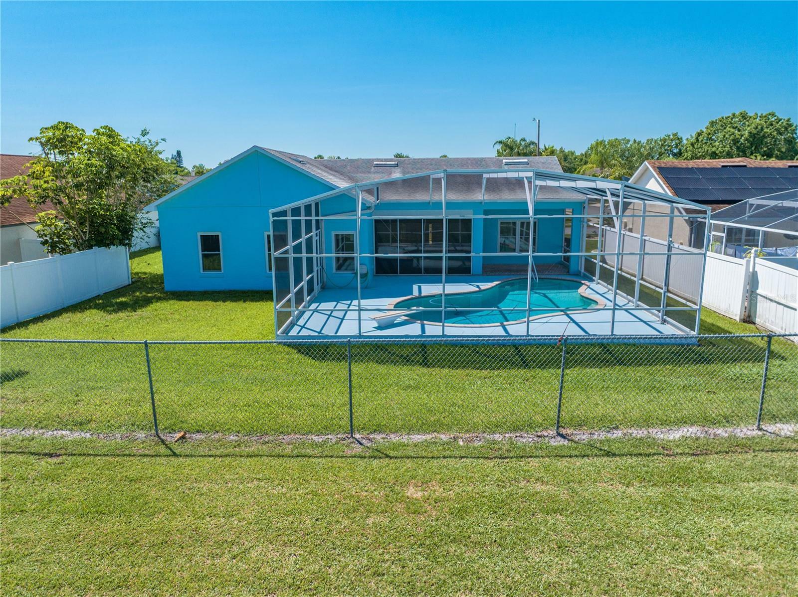Property Photo: 3893 Blackberry Cir FL 34769