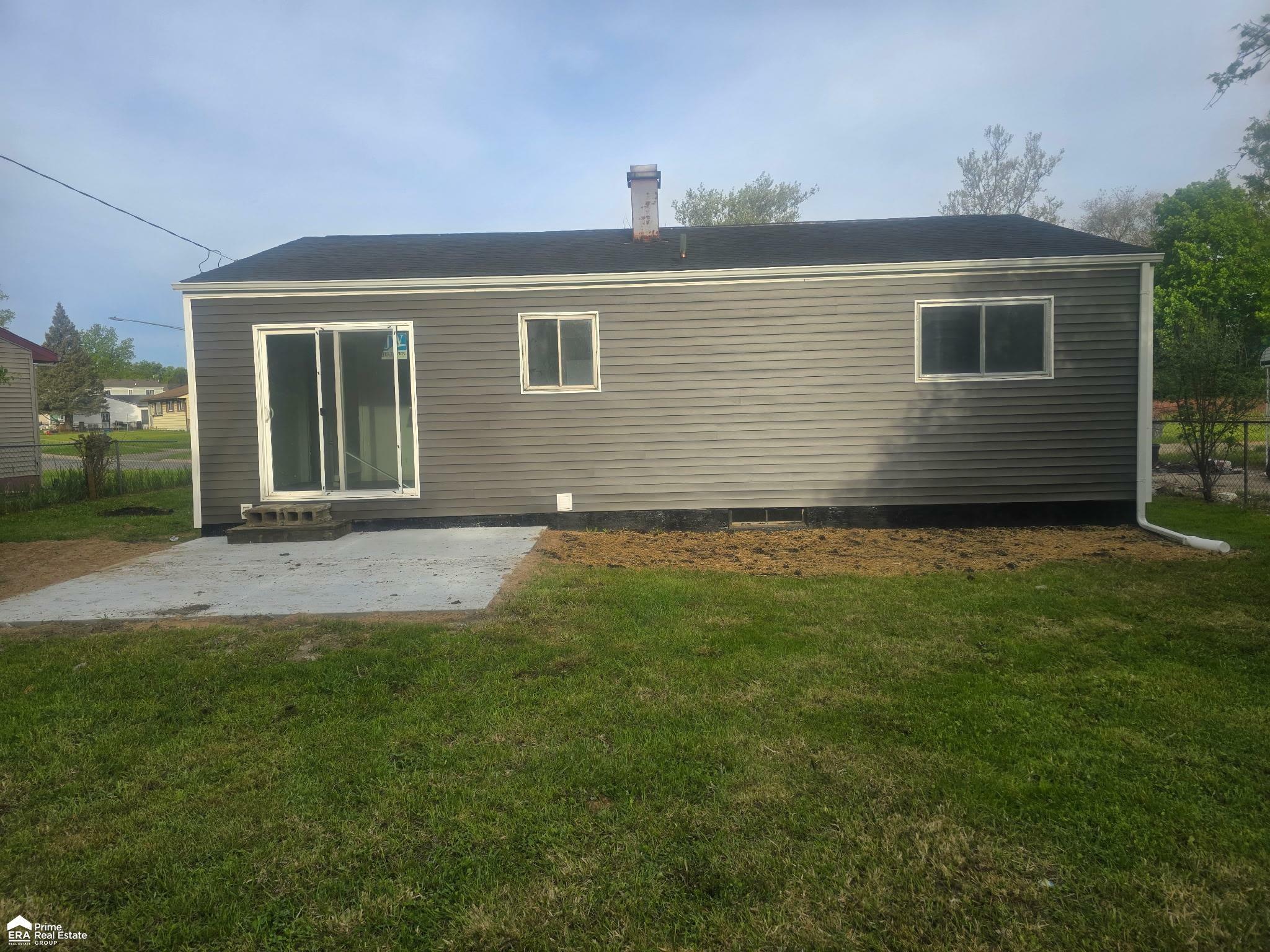 Property Photo: 5406 Bermuda Lane MI 48505