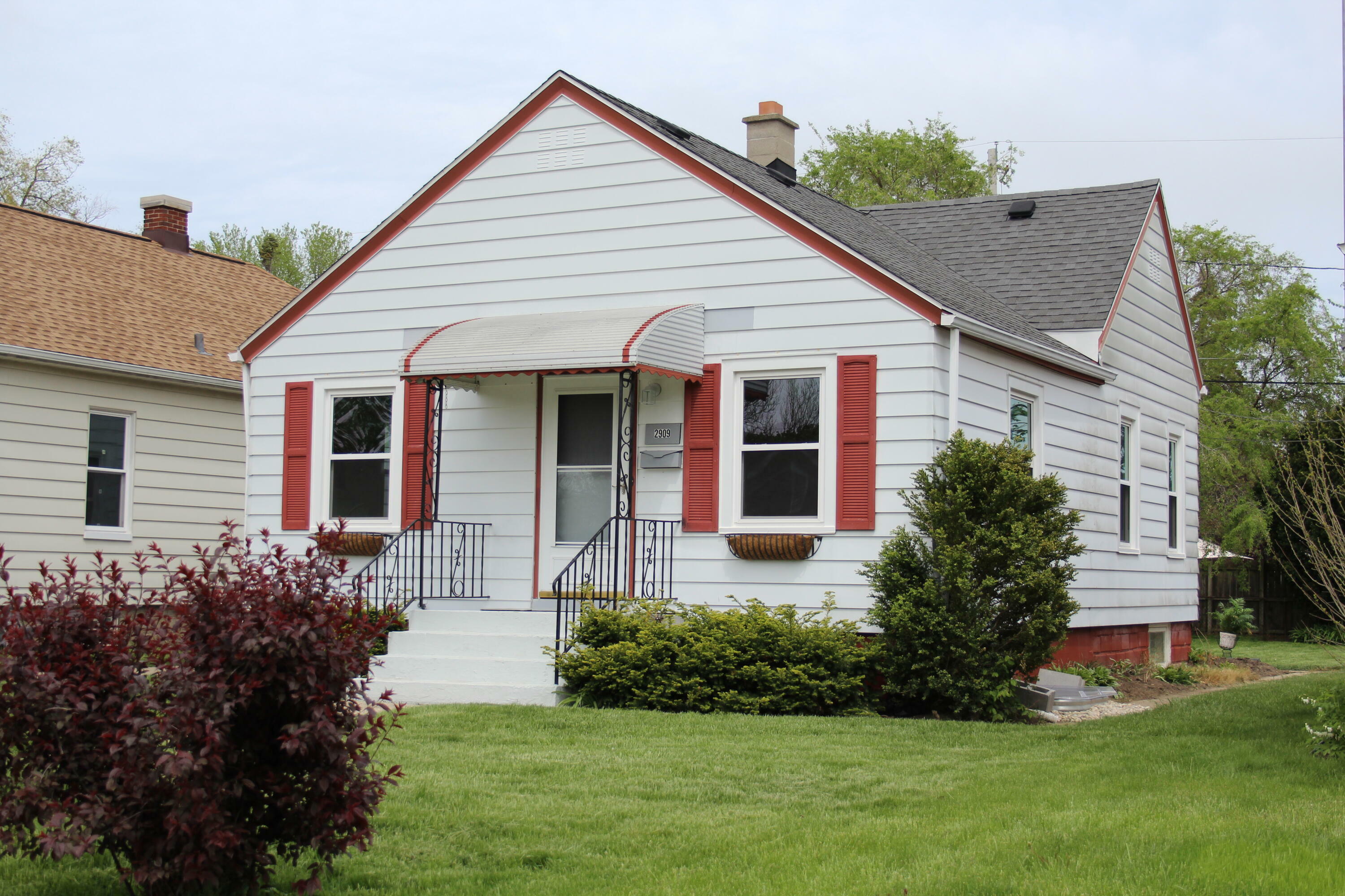 Property Photo: 2909 23rd Ave WI 53140