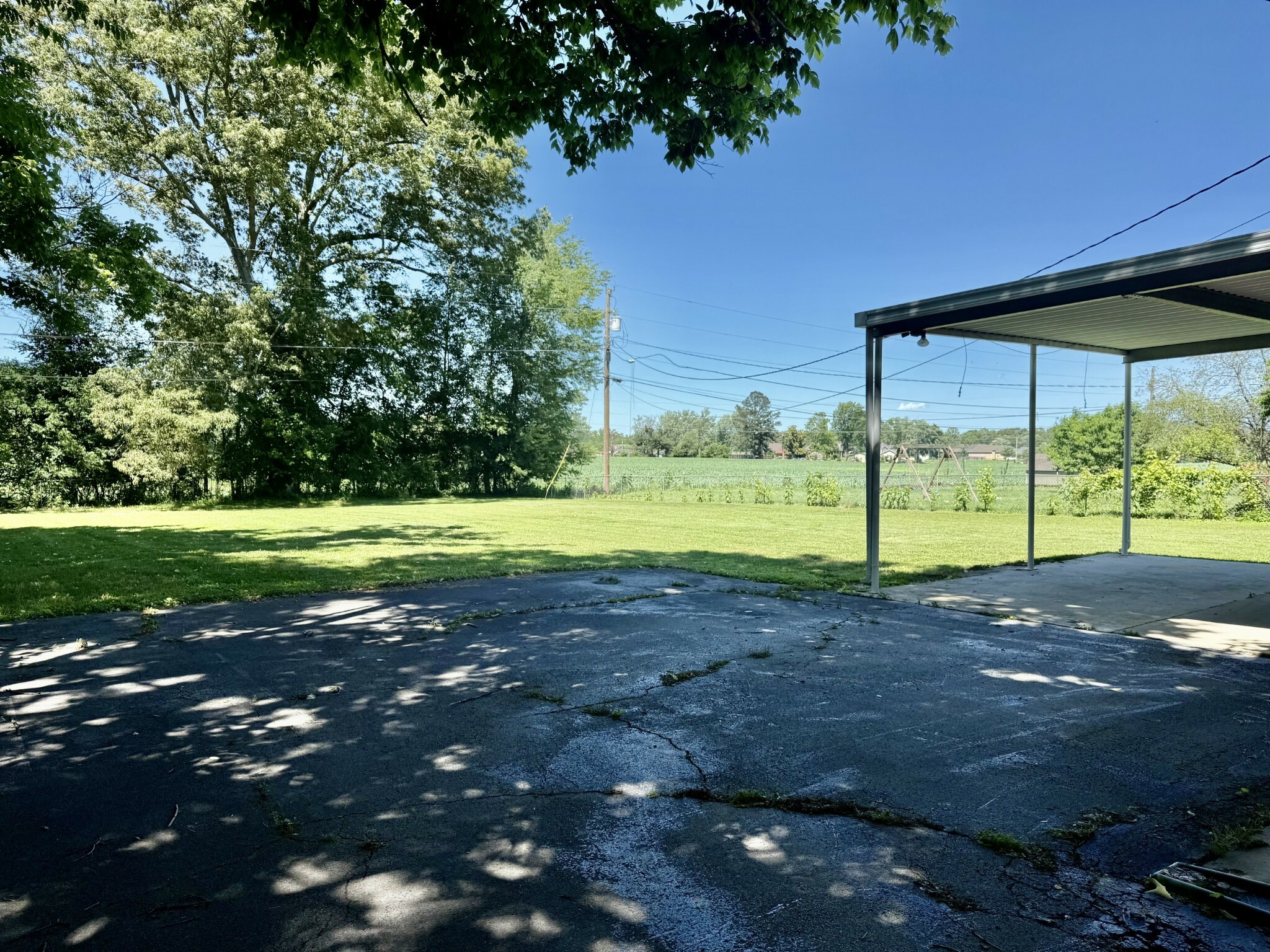 Property Photo: 419 Sherwood Dr TN 37388
