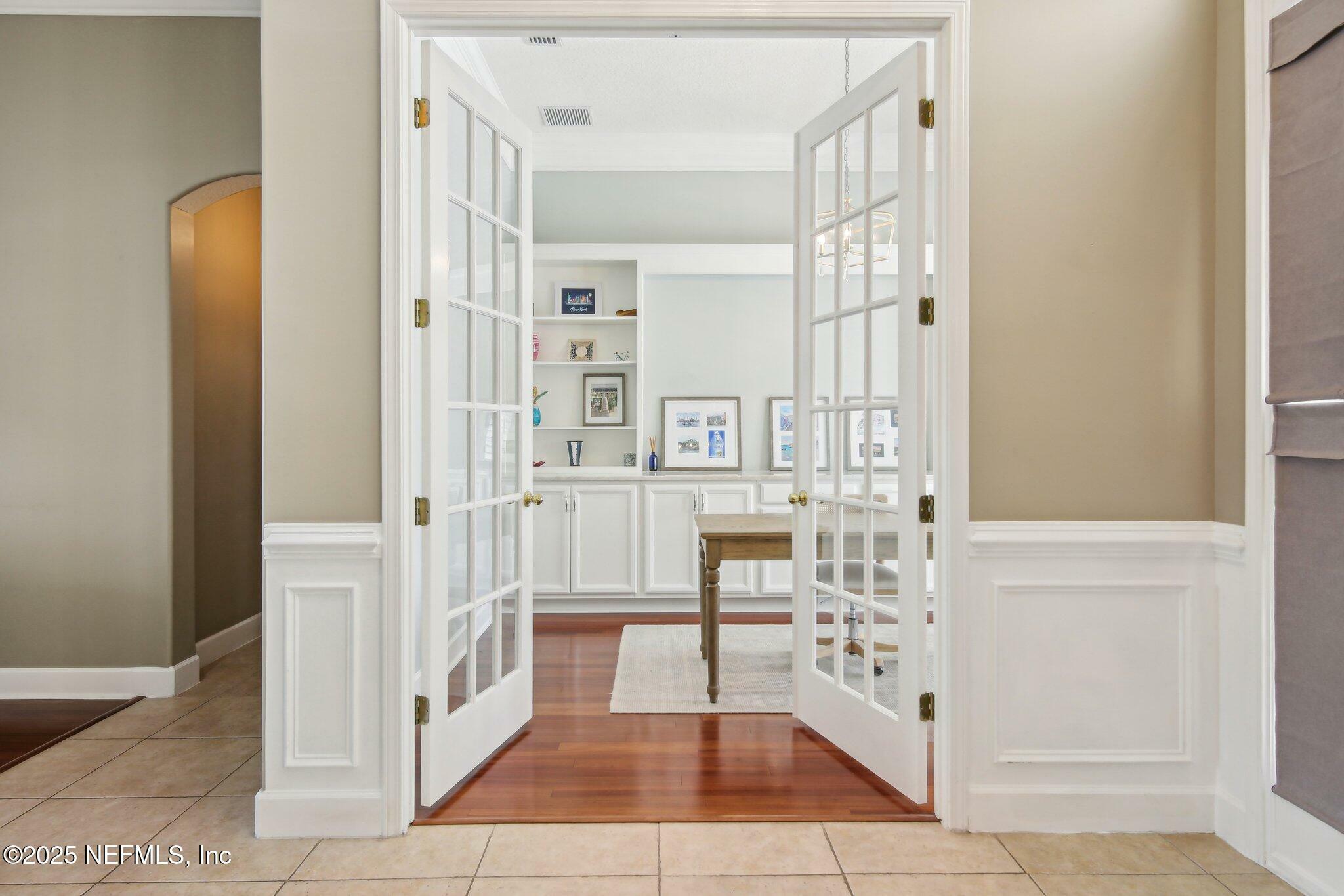 Property Photo: 1867 Paradise Moorings Boulevard FL 32068