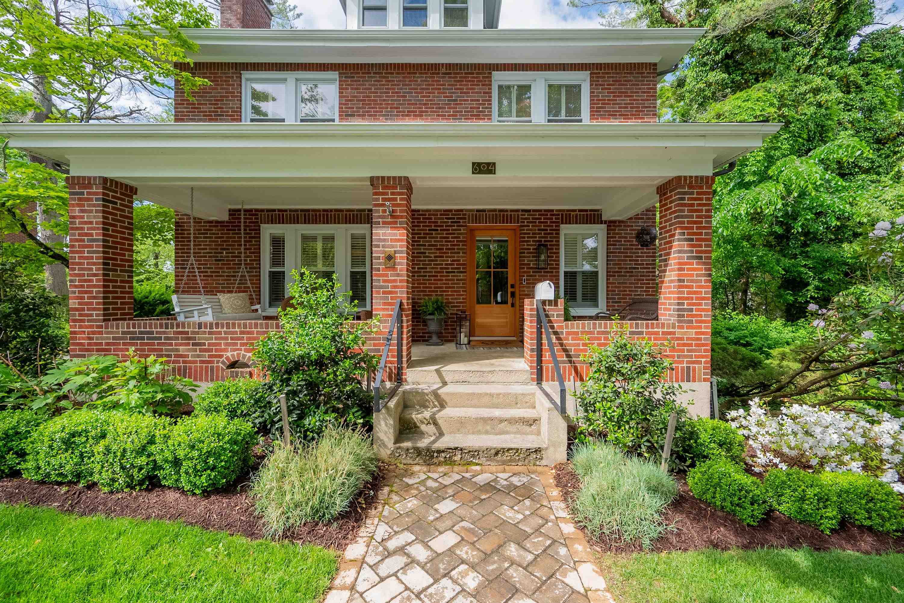 Property Photo: 604 Preston Avenue VA 24060