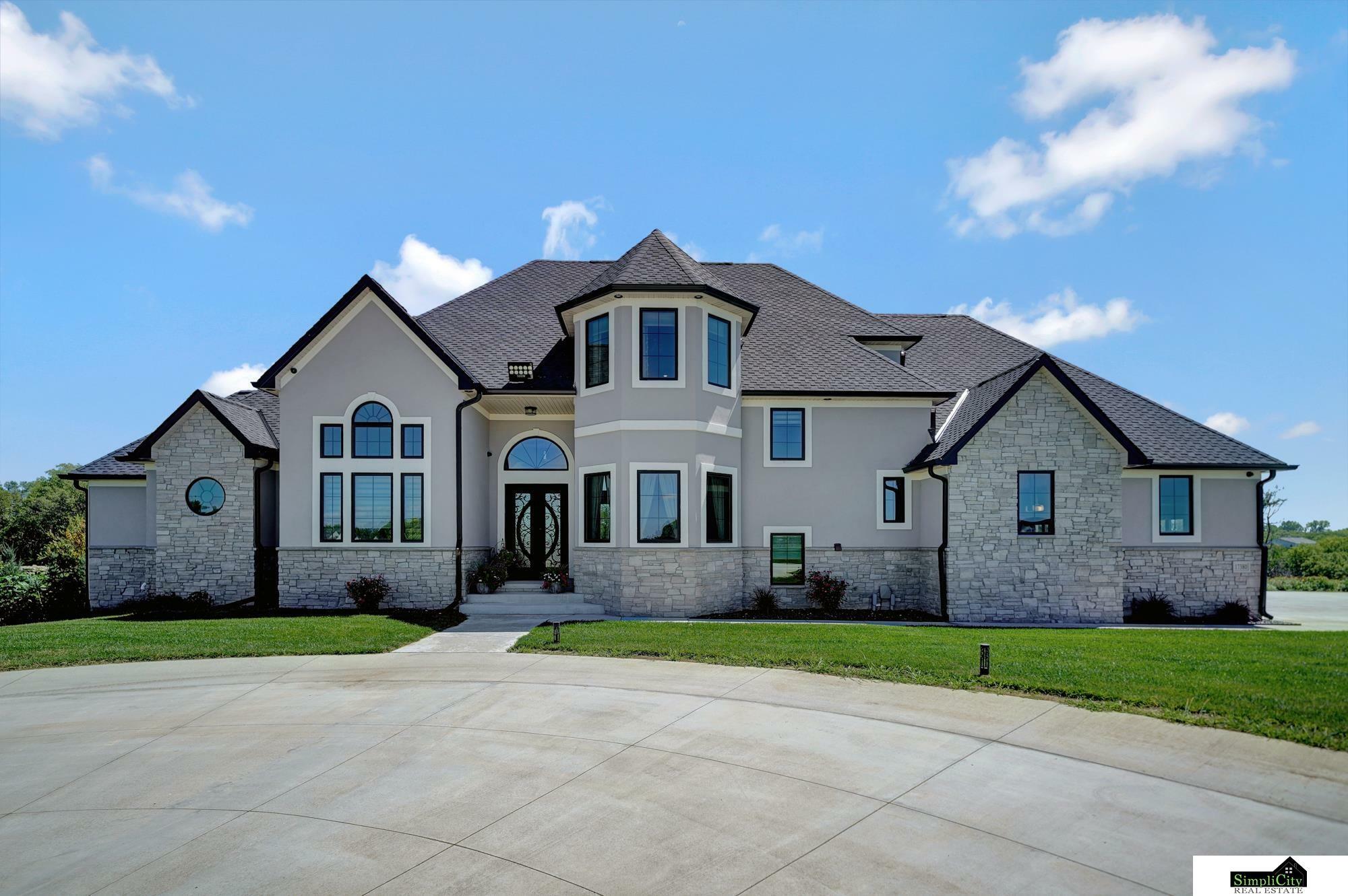 Property Photo: 17380 S 77 Point NE 68372