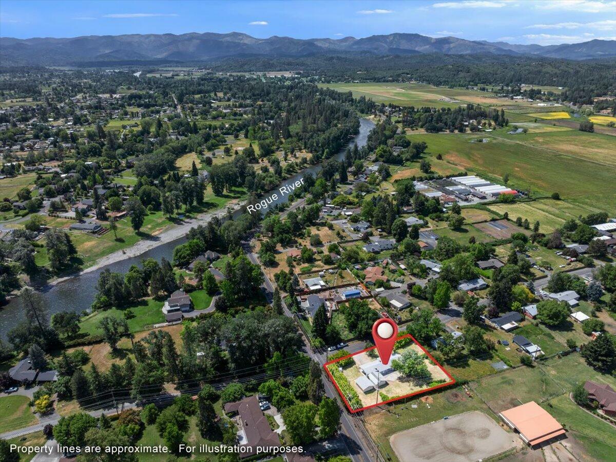 Property Photo: 111 Glen Drive OR 97526