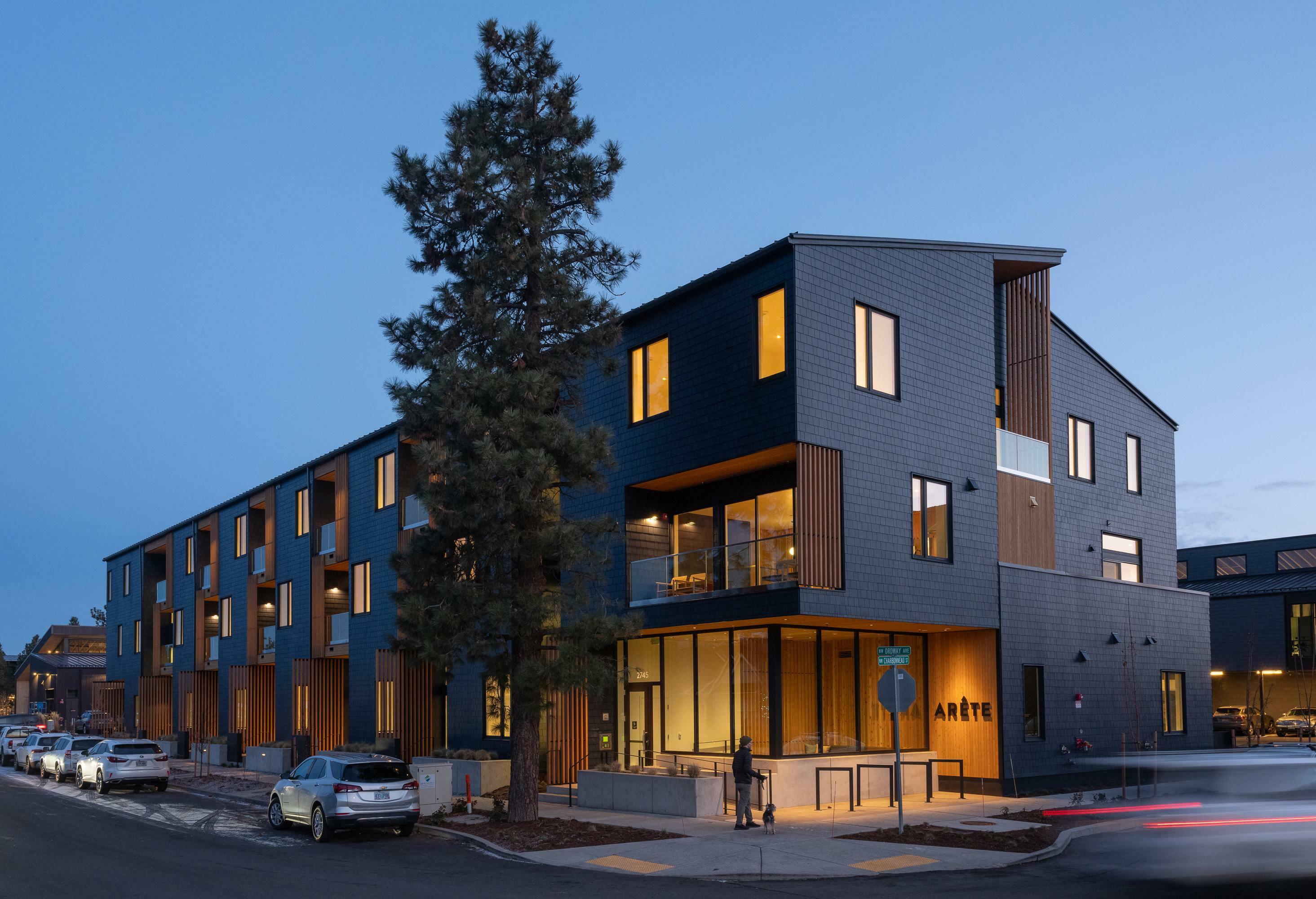 Property Photo: 2745 NW Ordway Avenue 304 OR 97703