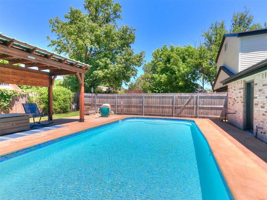Property Photo: 4303 Oxford Way OK 73072