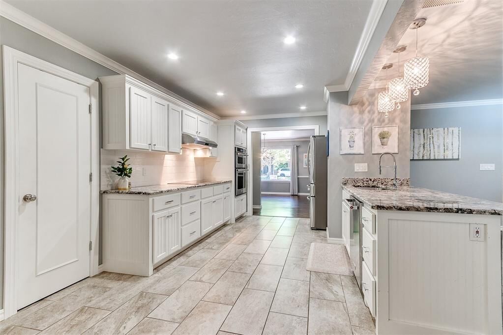Property Photo:  4303 Oxford Way  OK 73072 