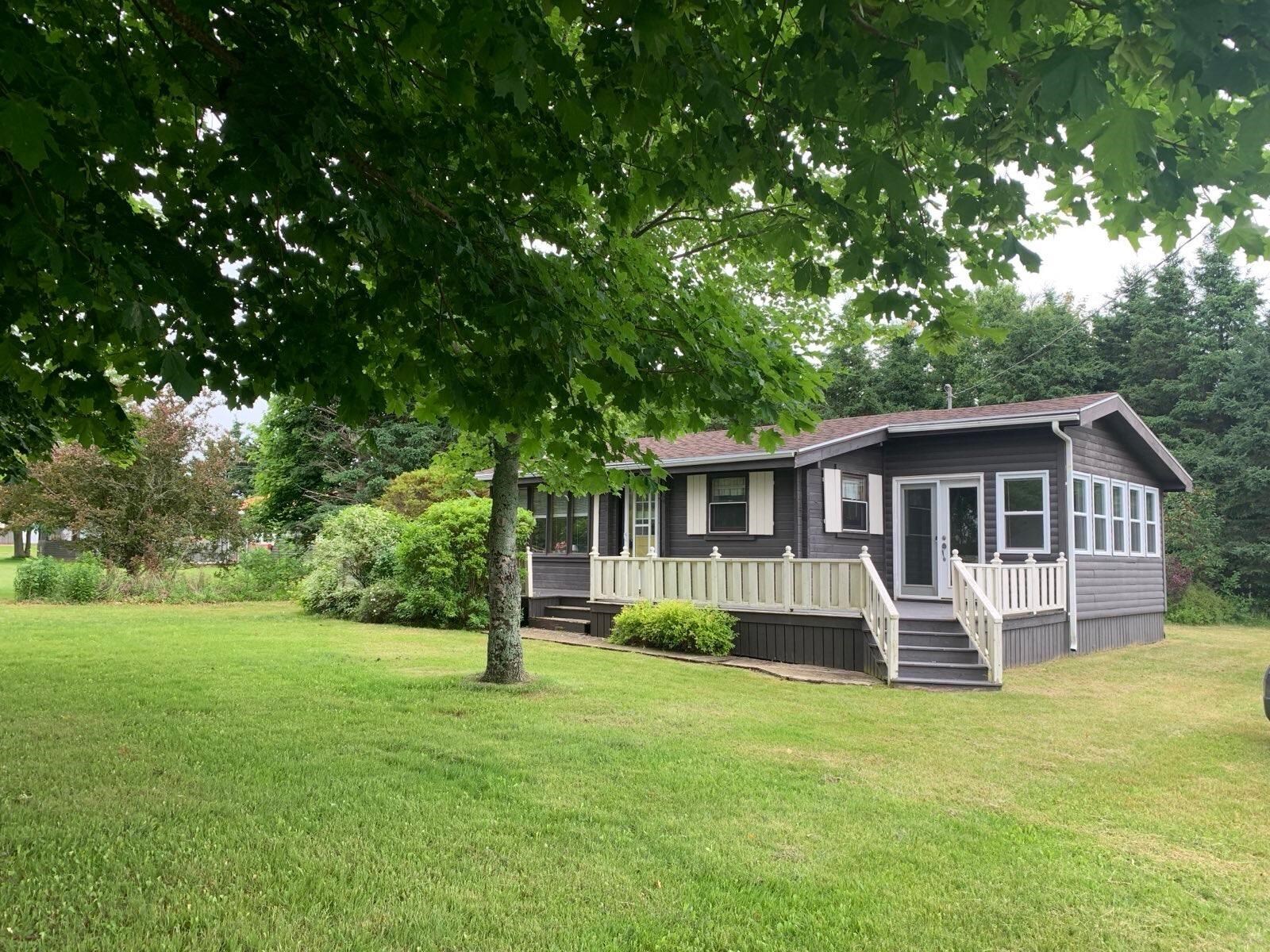 427 Macaulays Wharf Road  Mount Buchanan PE C0A 1A0 photo