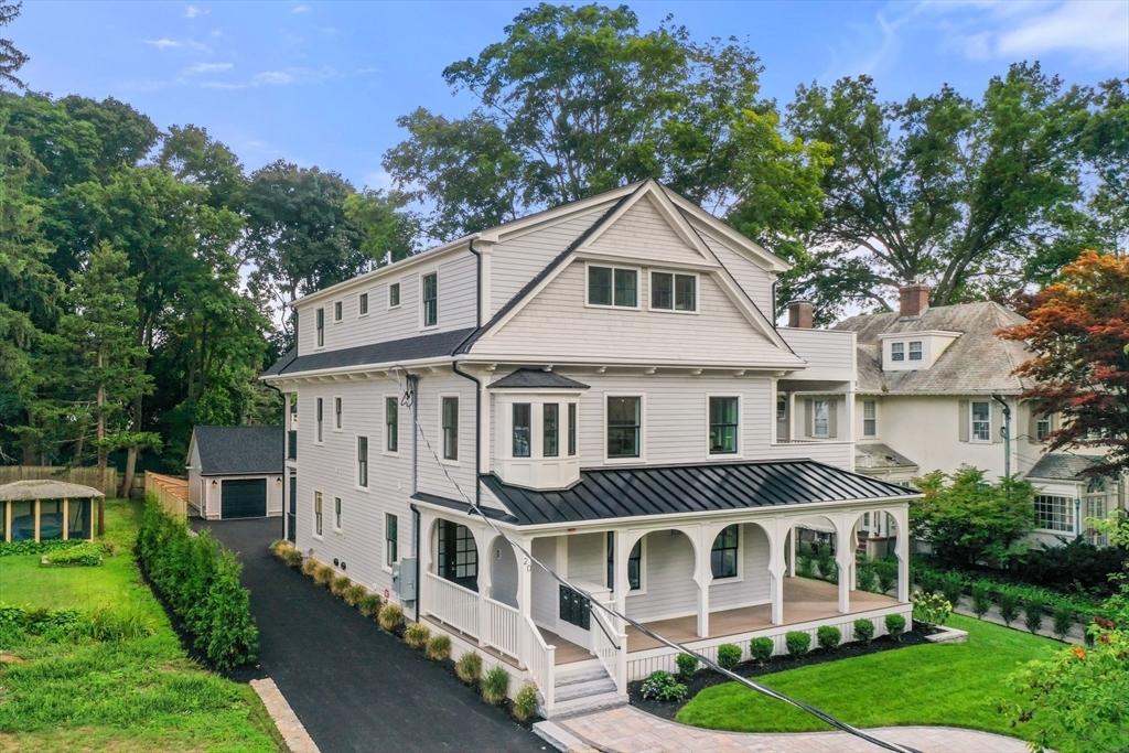 Property Photo: 20 Lawrence St 3 MA 01880