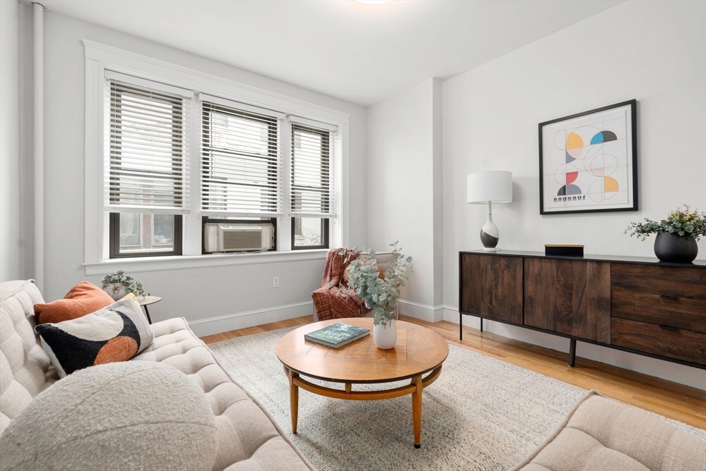 Property Photo: 50 Jamaicaway 8 MA 02130