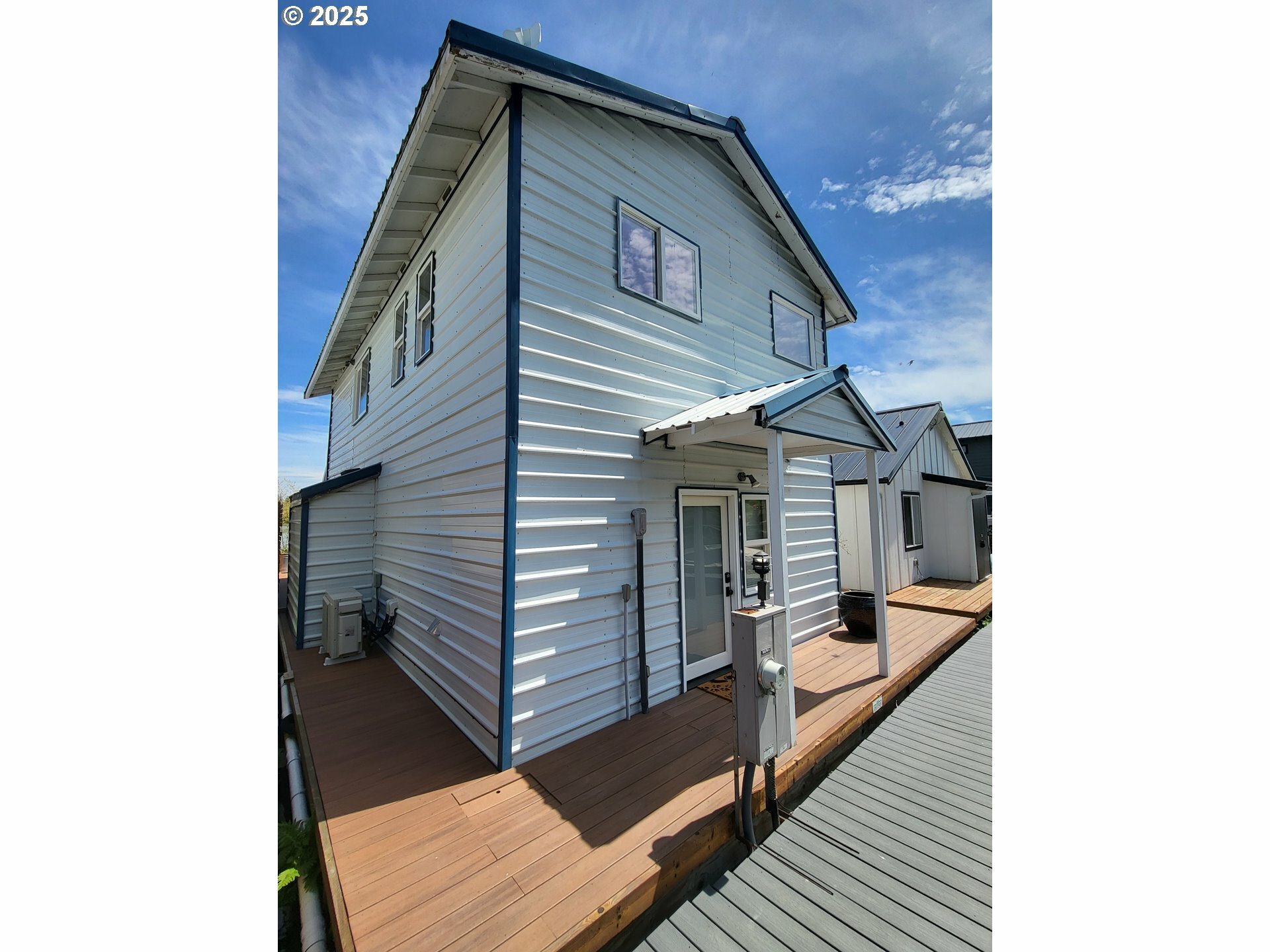 Property Photo: 23538 NW Saint Helens Rd S5 OR 97231