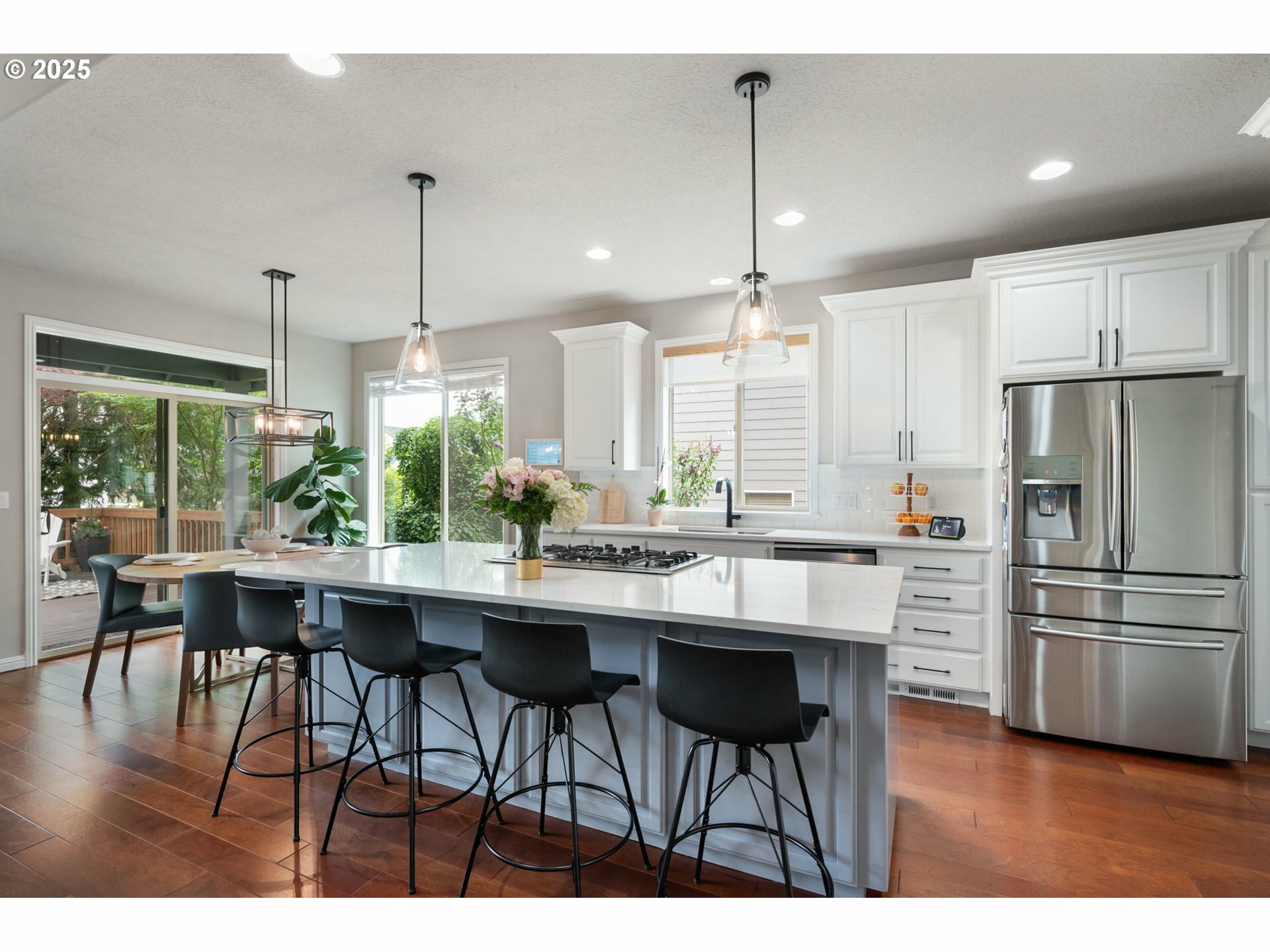 Property Photo: 14925 SE Pebble Beach Dr OR 97086
