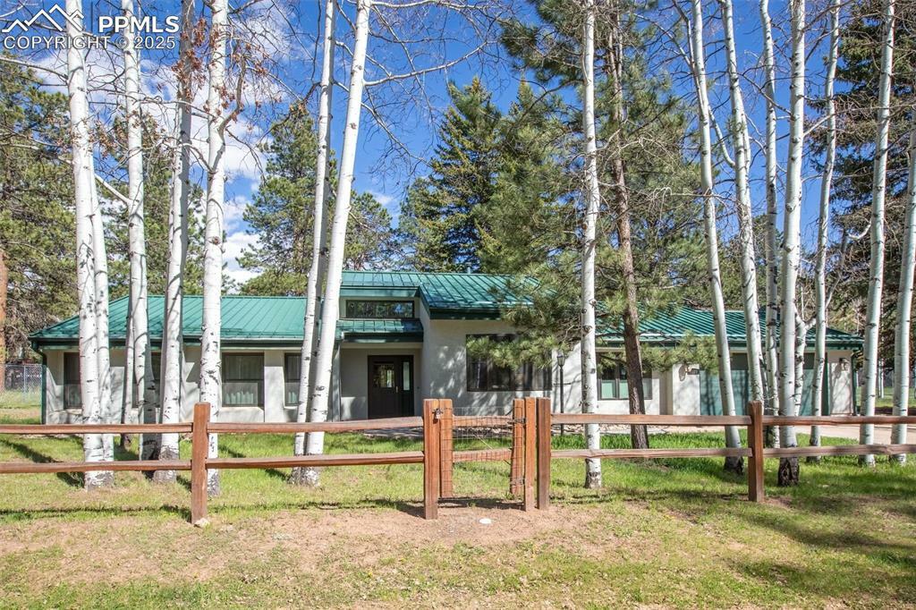 Property Photo: 1509 Sunshine Circle CO 80863