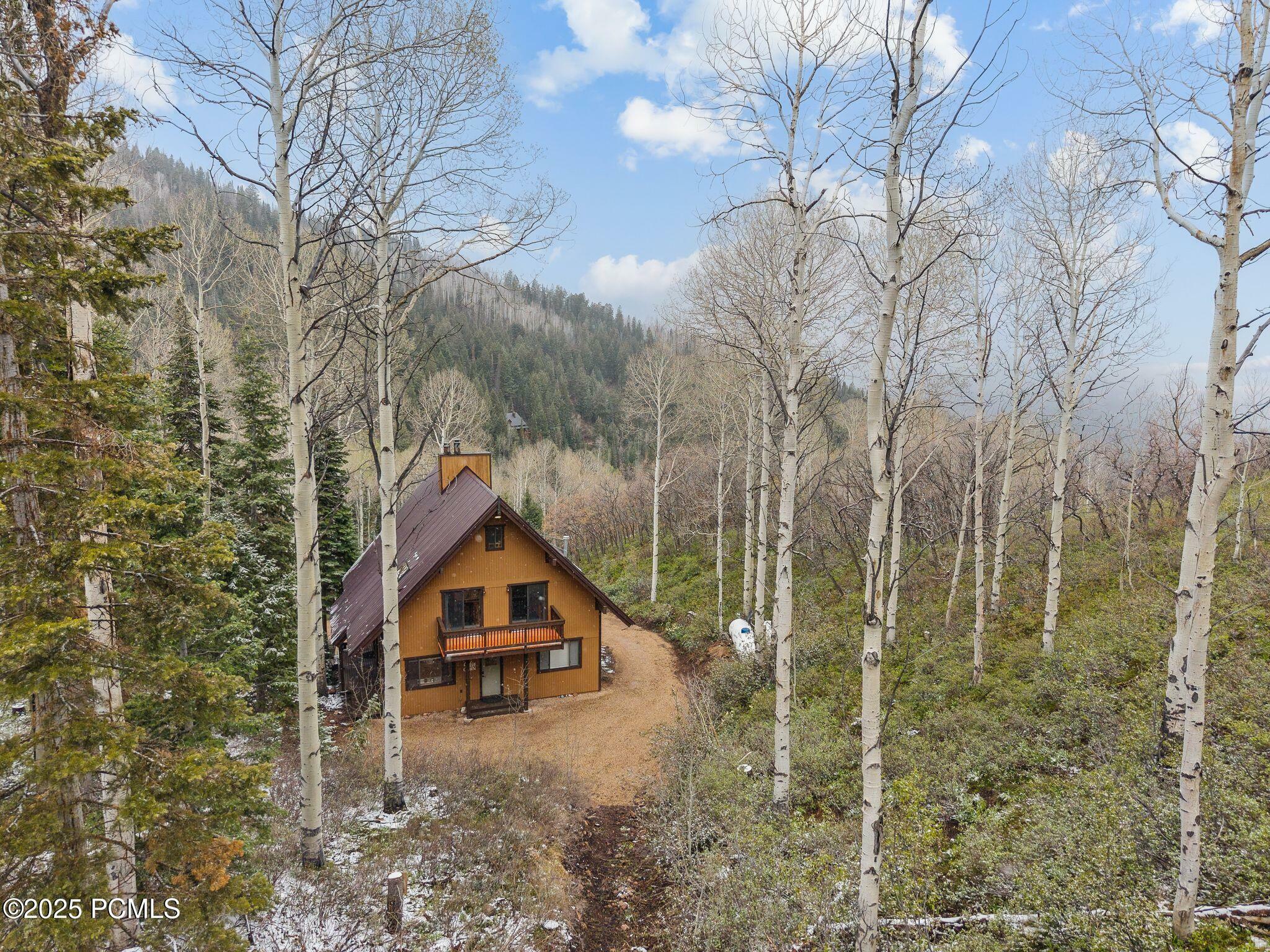 Property Photo: 8912 Blue Spruce Drive UT 84036