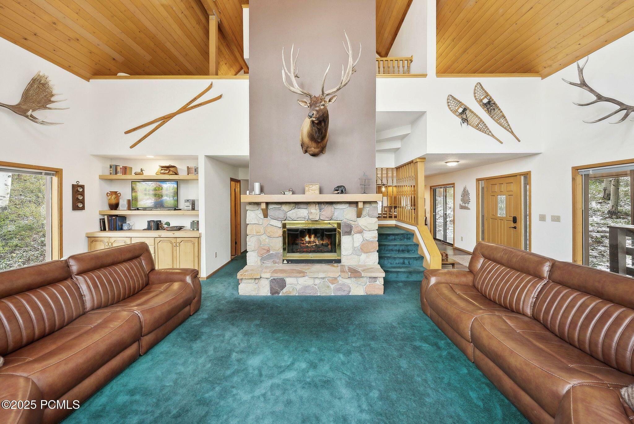 Property Photo: 8912 Blue Spruce Drive UT 84036