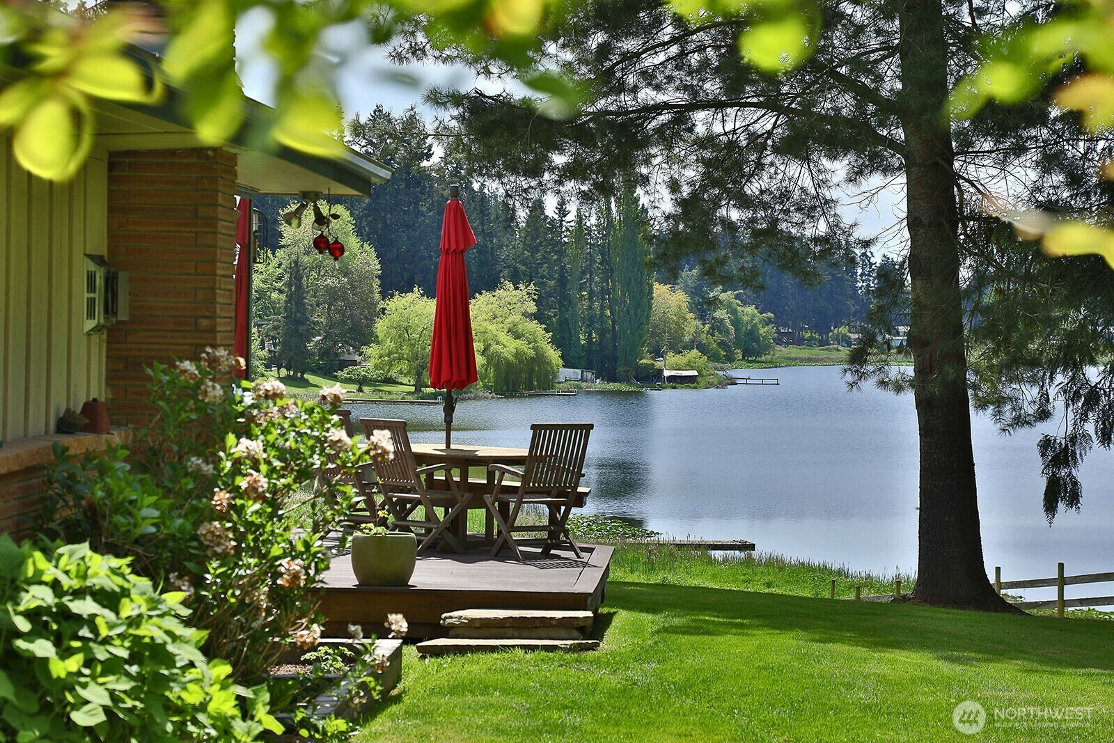 5066  Bayview Road  Langley WA 98260 photo