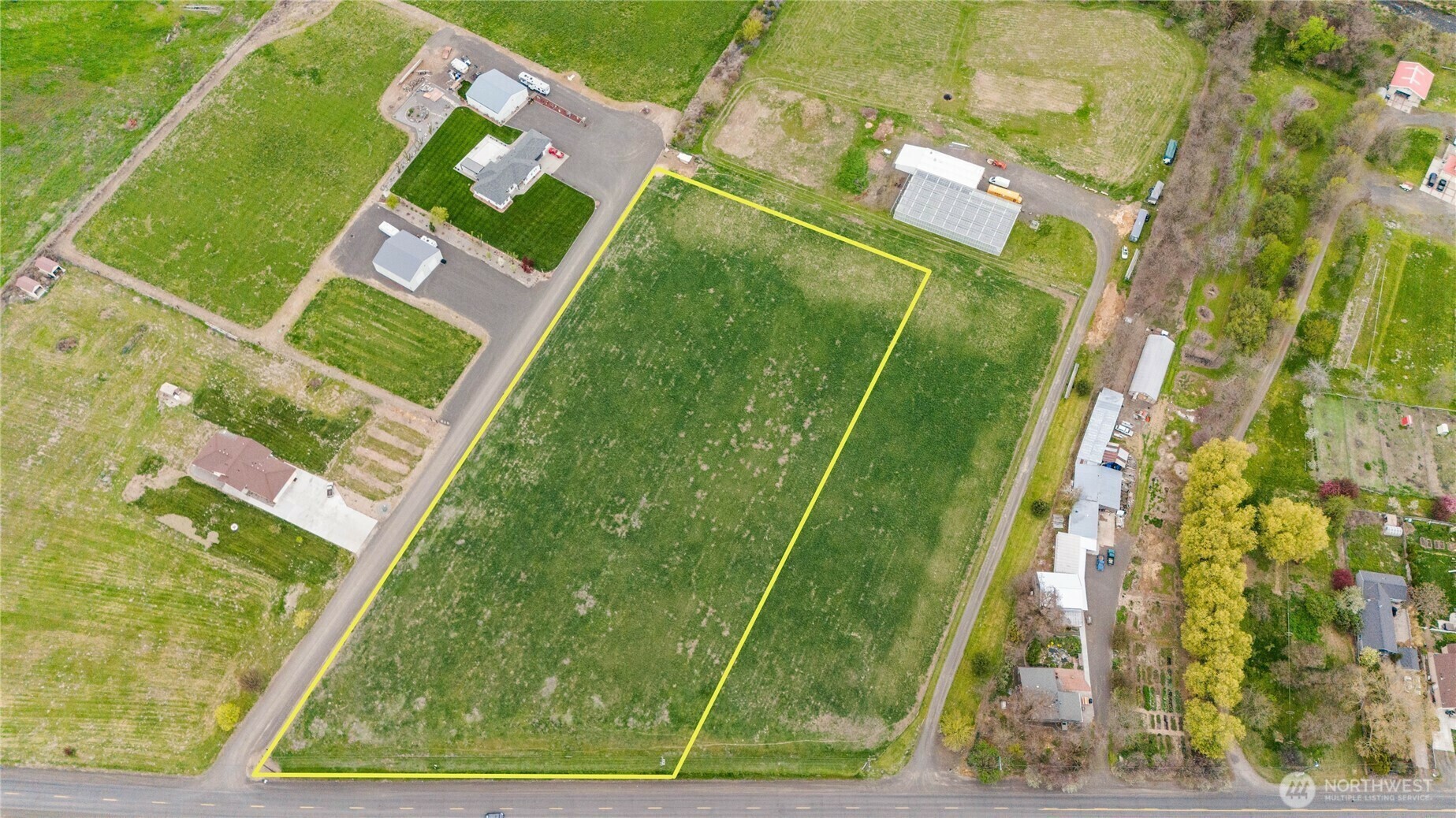 Property Photo: 0 Lot 1 Wallula Avenue WA 99362
