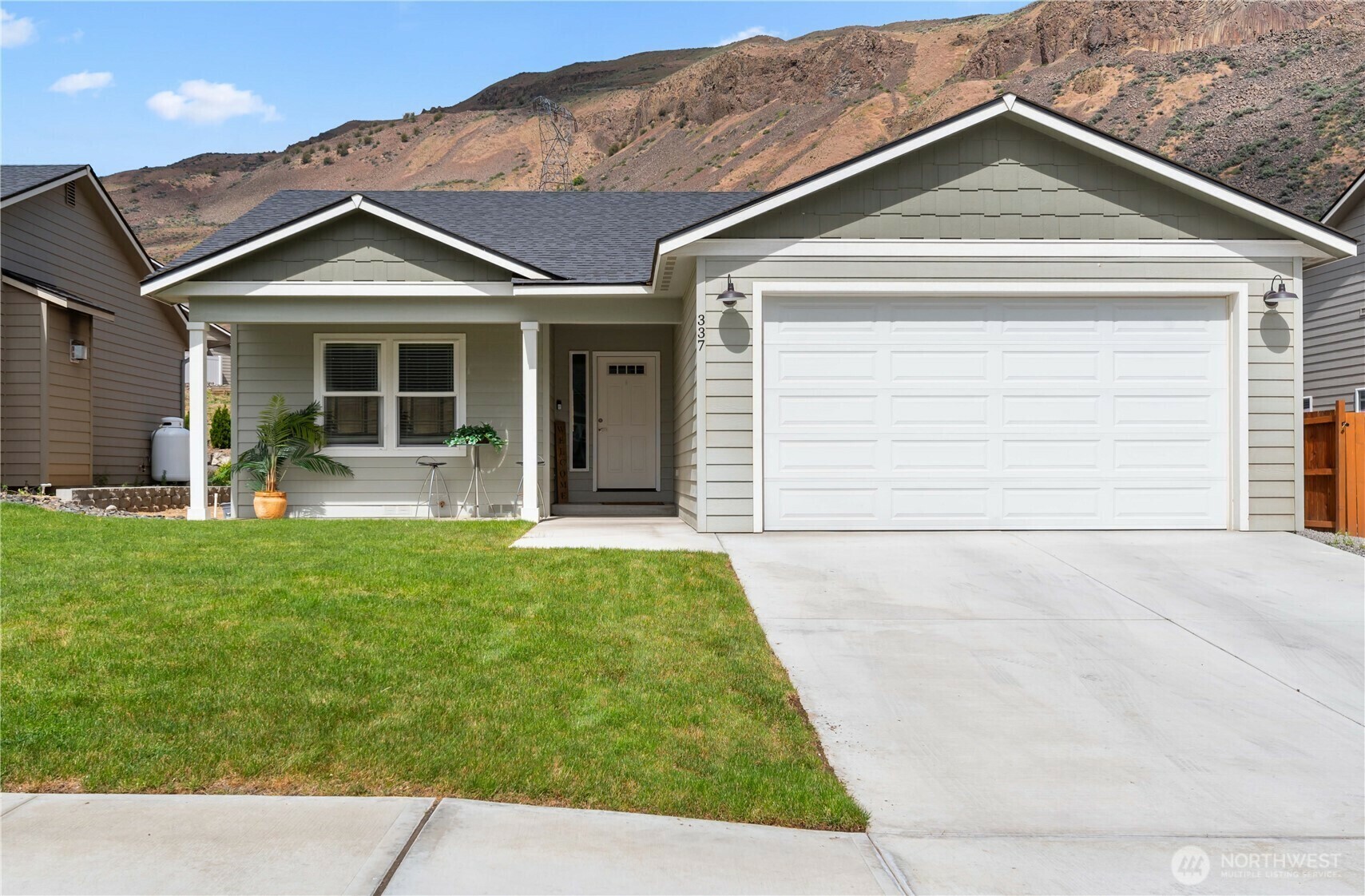 Property Photo: 337 Hammond Lane WA 98850