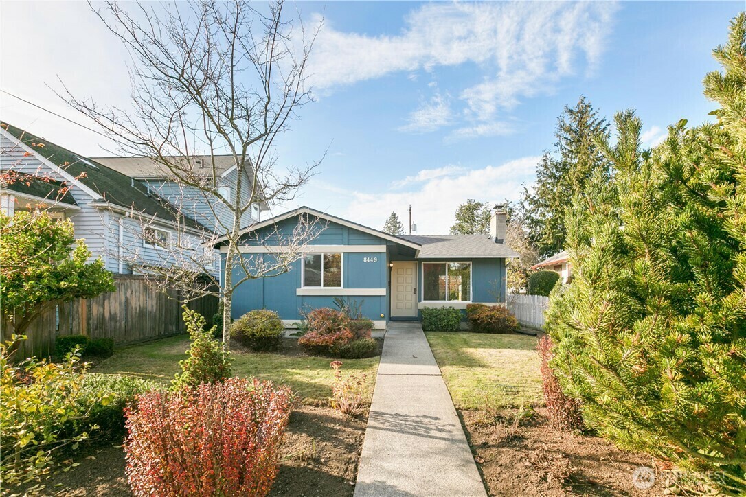 Property Photo: 8449 17th Avenue SW WA 98106