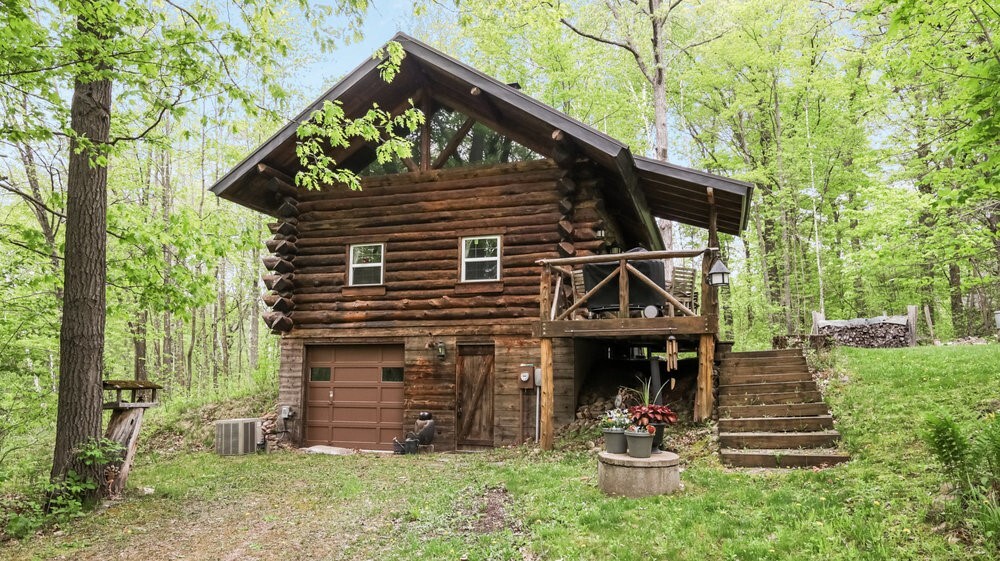Property Photo: W16056 Camp Road WI 54895