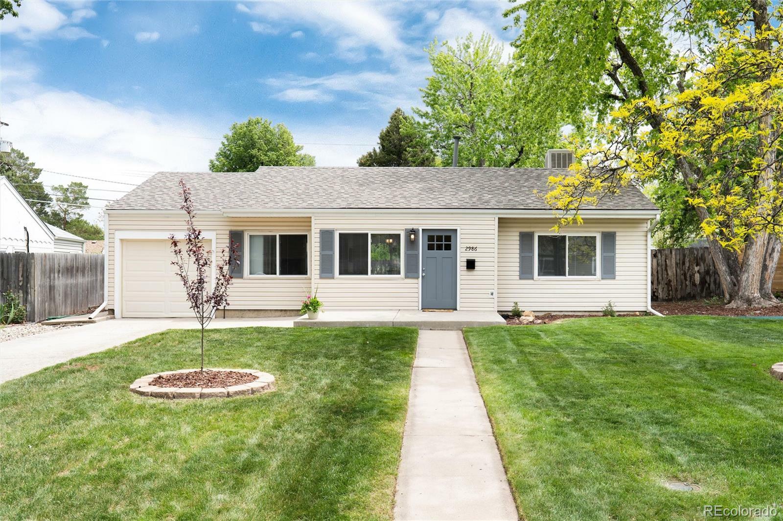 2986 S Elm Street  Denver CO 80222 photo