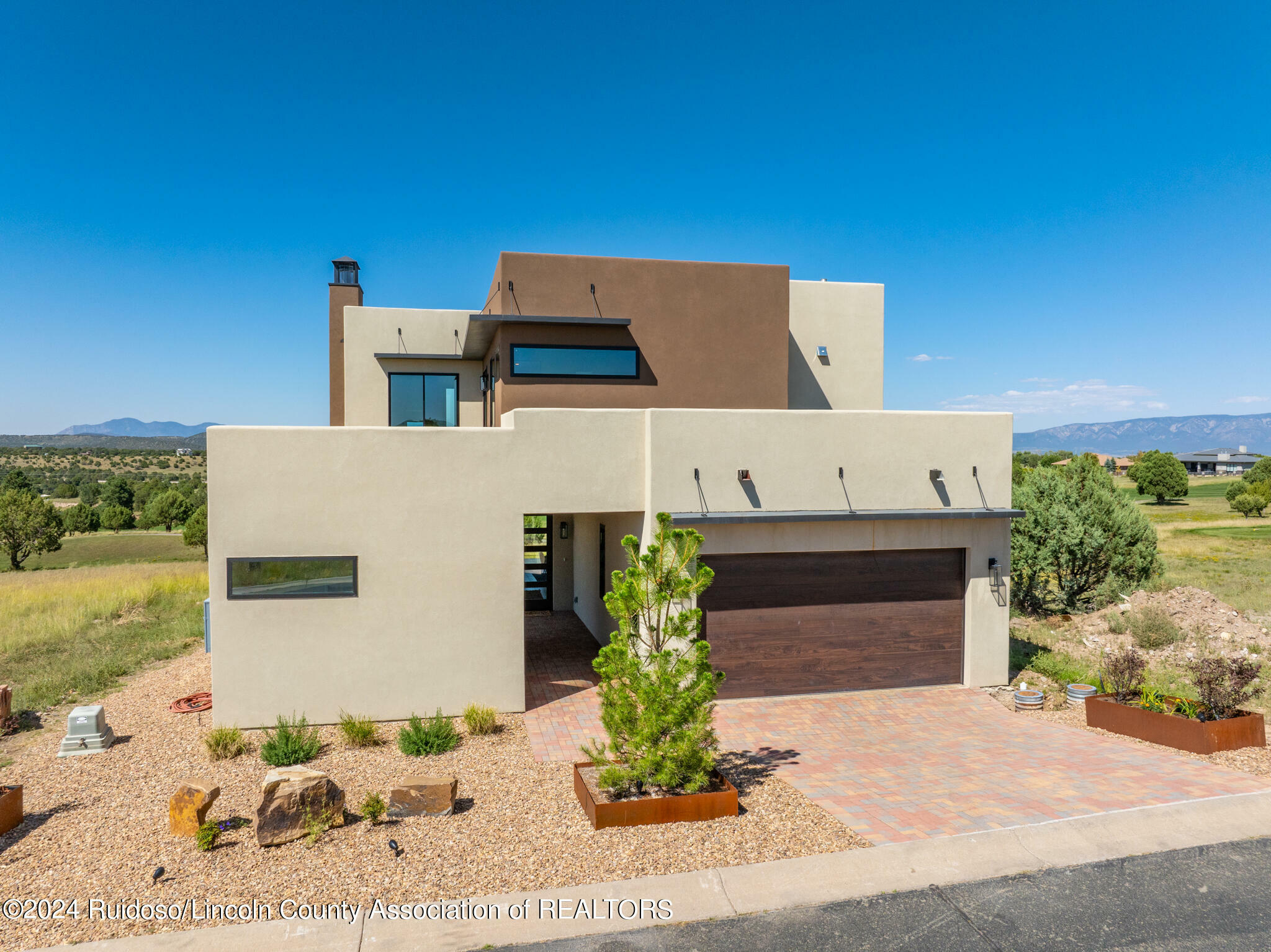Property Photo:  222 Spencer Road  NM 88312 