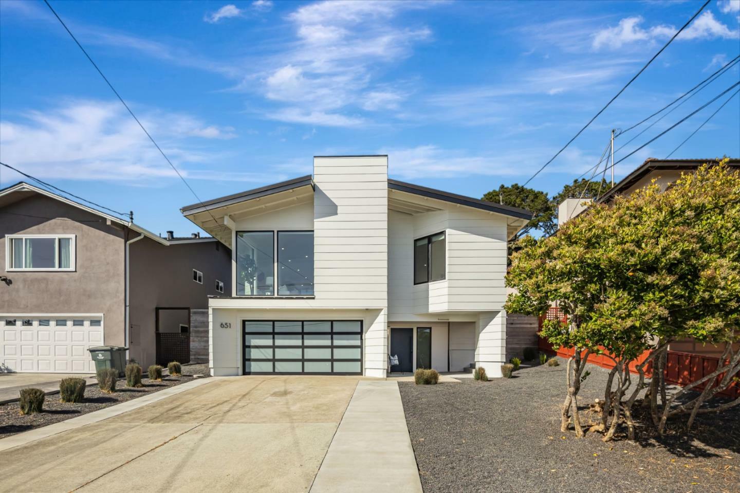 Property Photo: 651 Stetson Street CA 94038