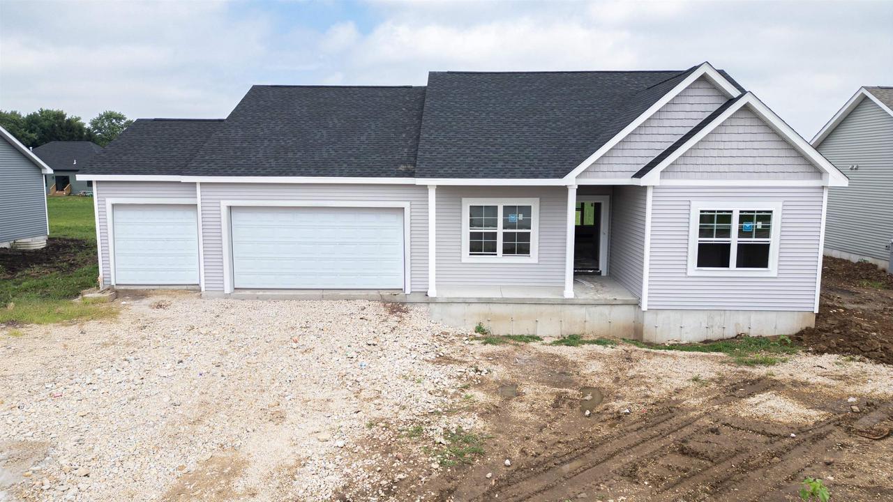Property Photo:  126 East Evergreen Lane  WI 53563 