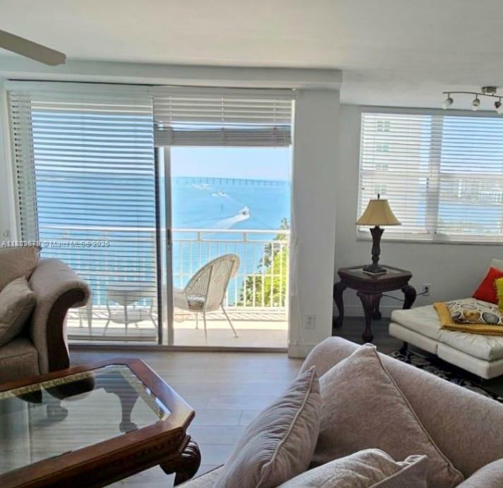 Property Photo: