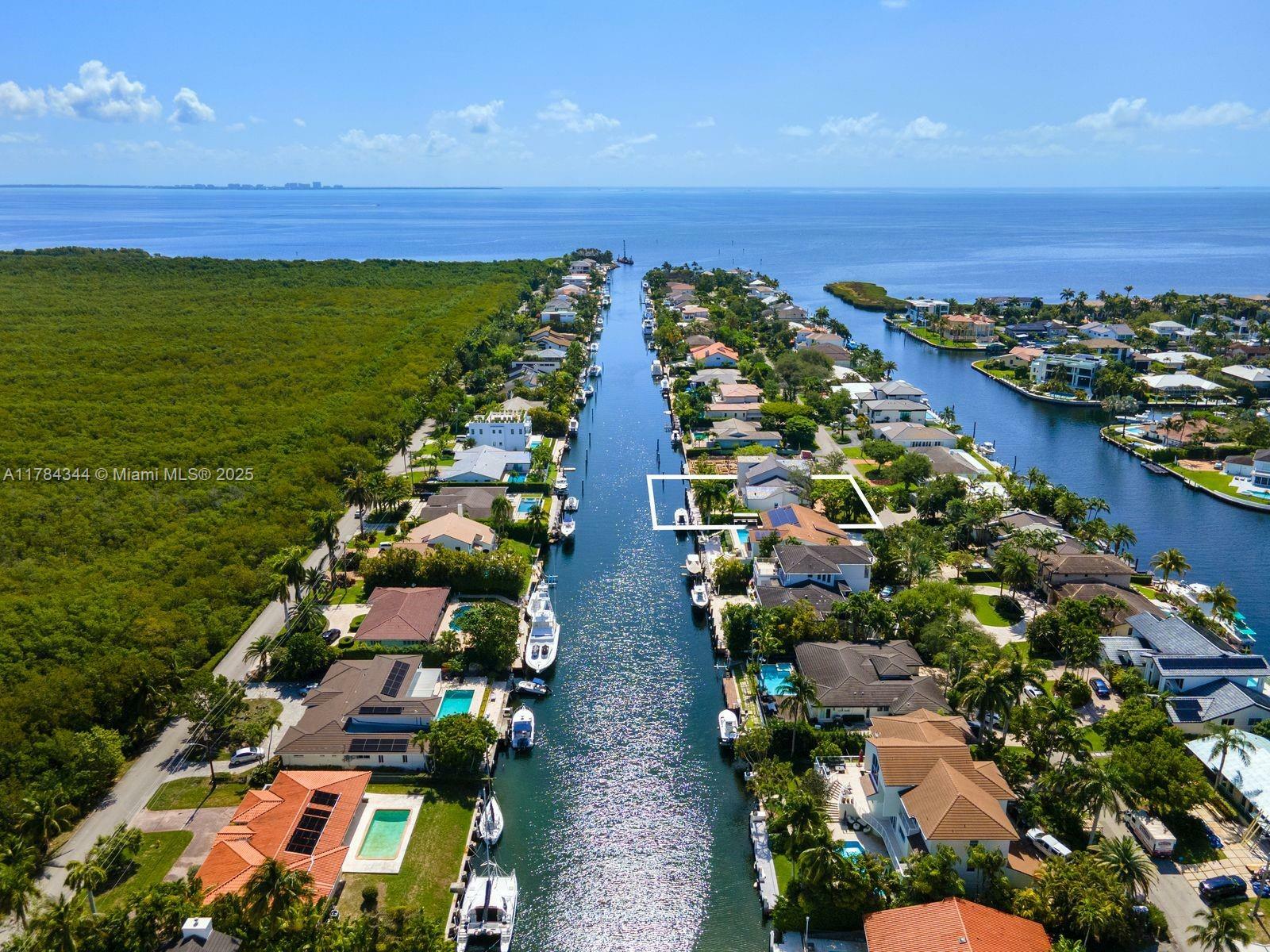 1051 San Pedro Ave  Coral Gables FL 33156 photo