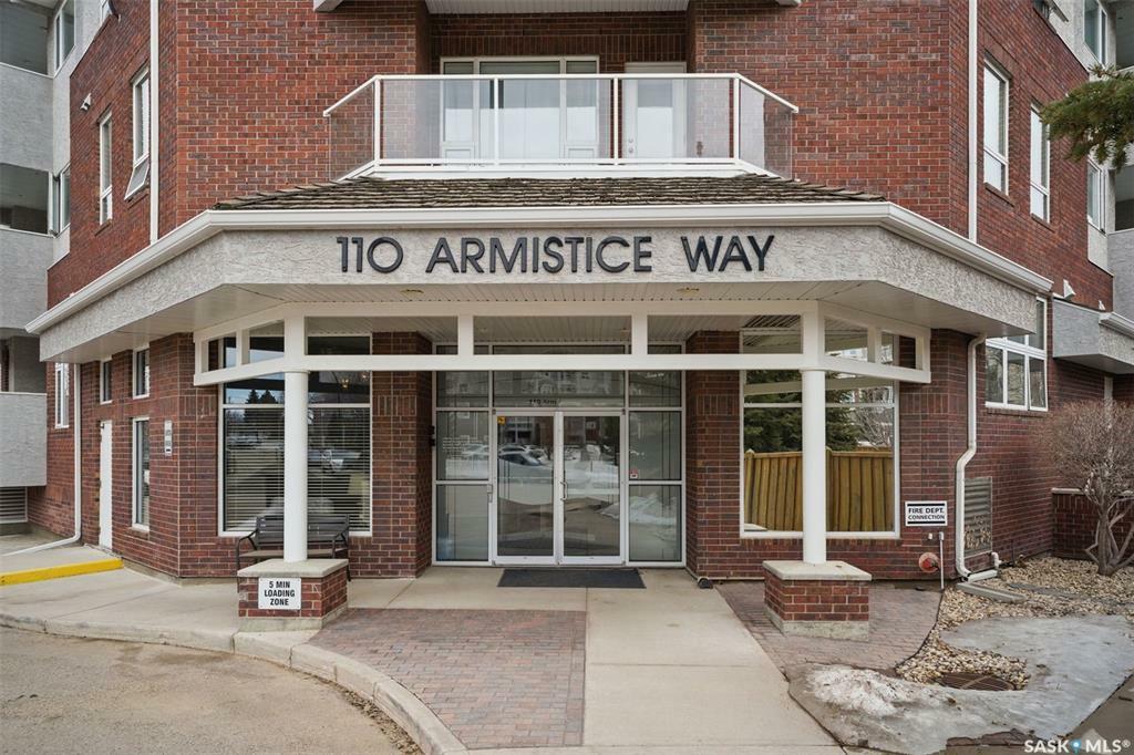 Property Photo: 110 Armistice Way 103 SK S7J 5L6