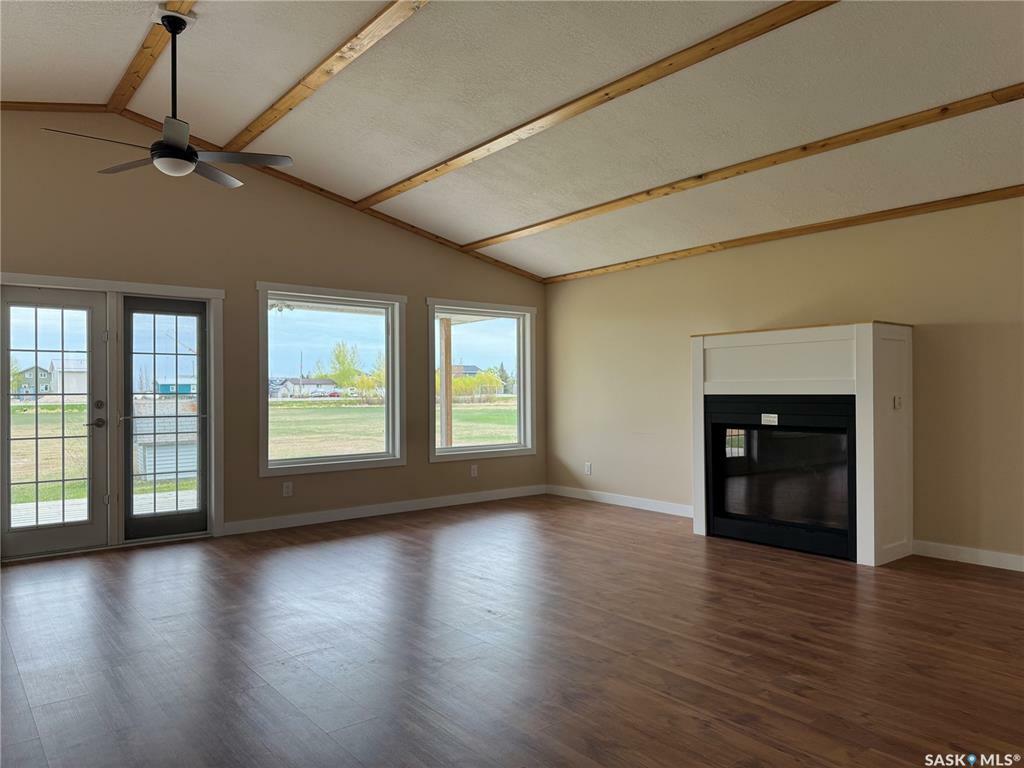 Photo de la propriété: 612 Westview Drive S SK S0A 1A0