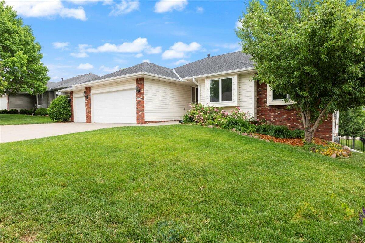Property Photo: 1409 Aster Drive IA 51503