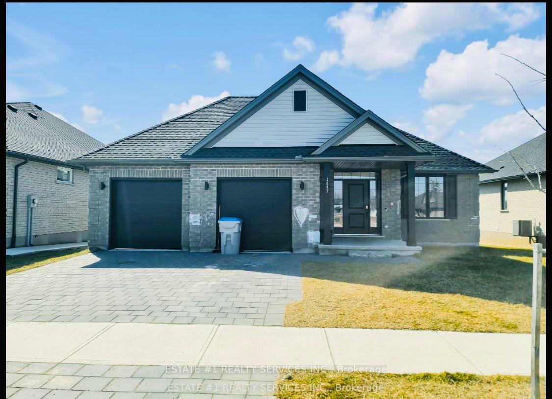 Photo de la propriété:  2047 Lockwood Crescent  ON N0L 1W0 