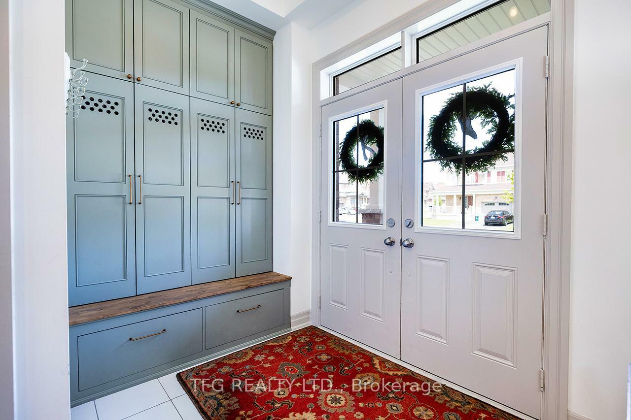 Property Photo: 291 Kenneth Cole Drive ON L1C 0W3