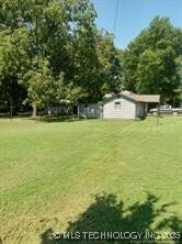 Property Photo: 412 W Elm Street OK 74434