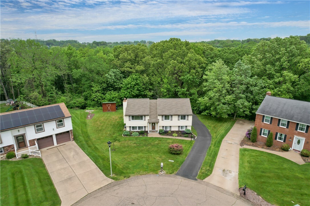 Property Photo: 15 Fawnridge Dr PA 15136