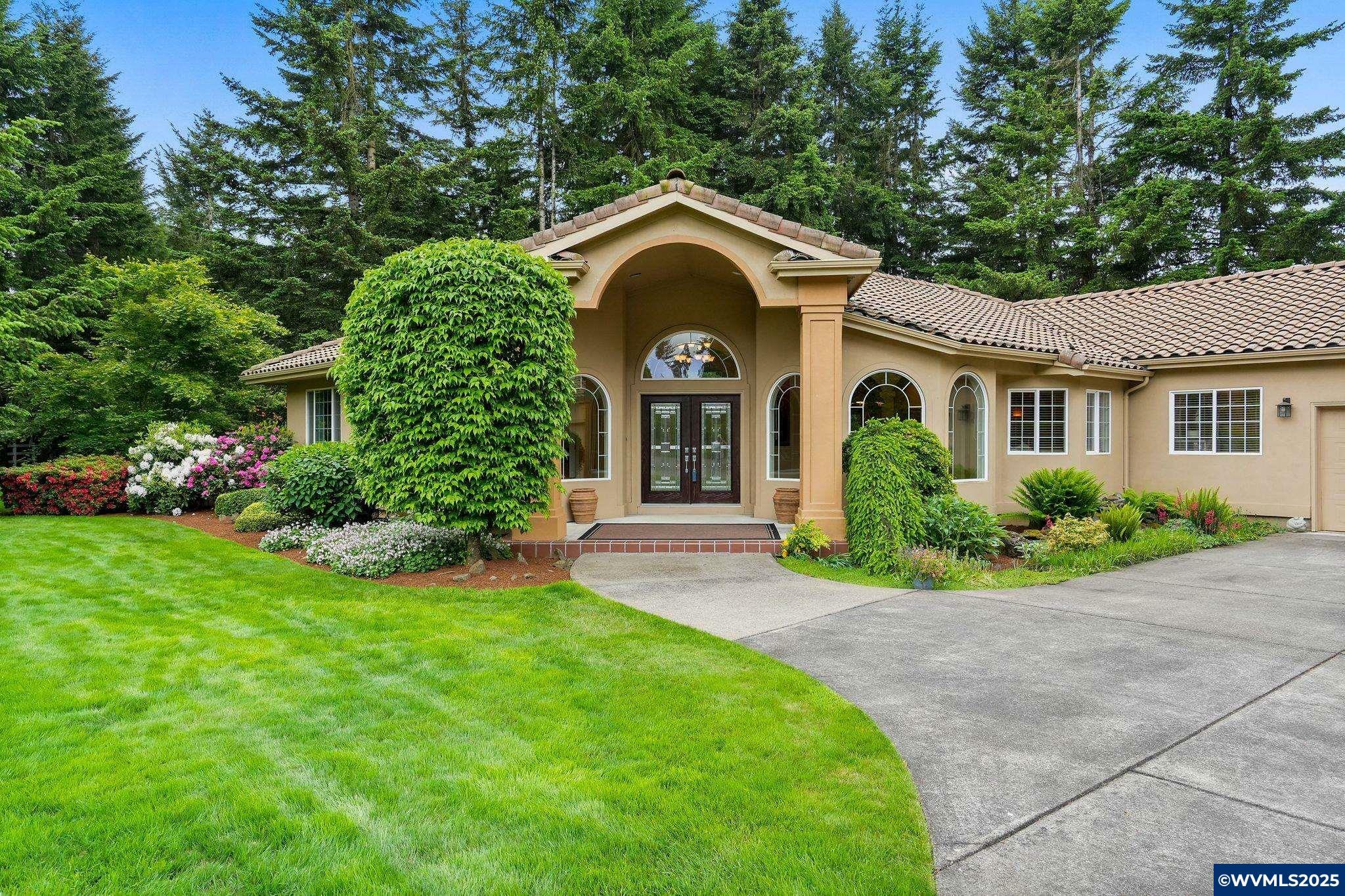 Property Photo: 7780 Alexa Ln SE OR 97317