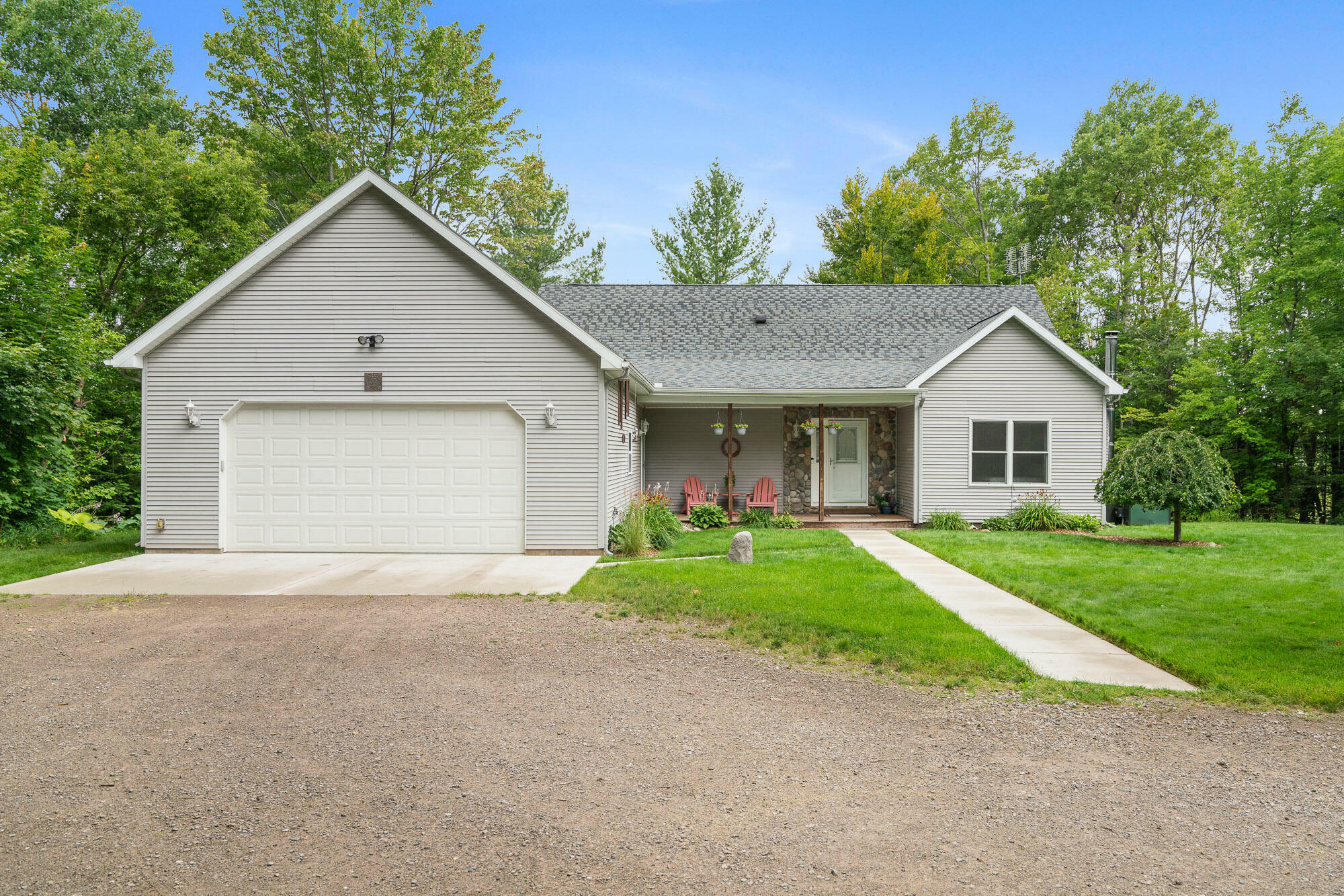 Property Photo: 11882 Davis Creek Drive MI 49799