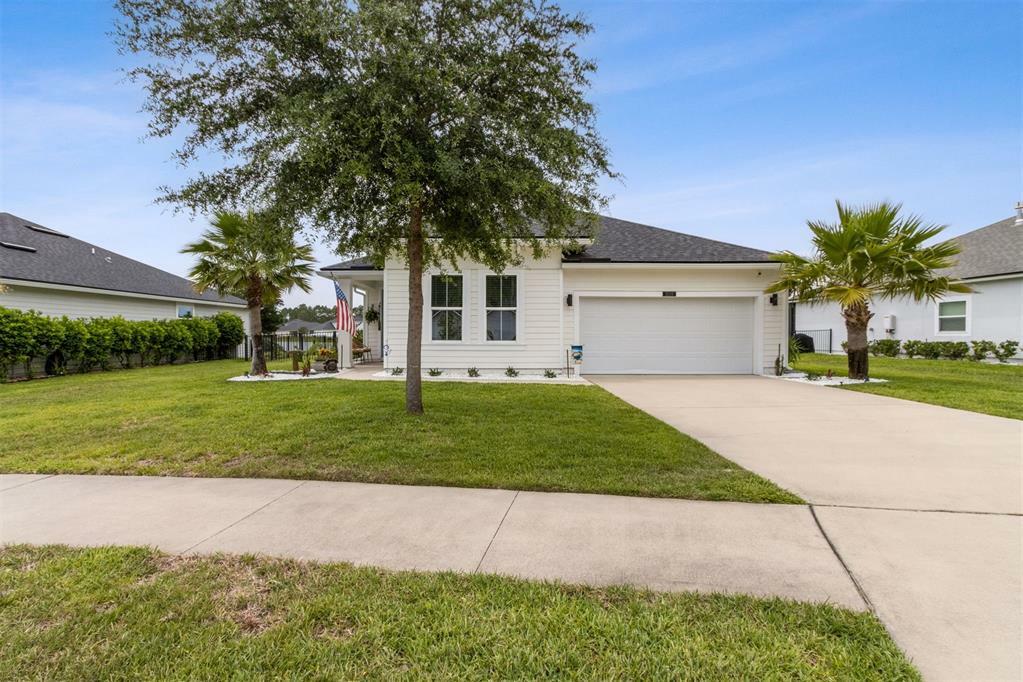 Property Photo: 95108 Snapdragon Drive FL 32034