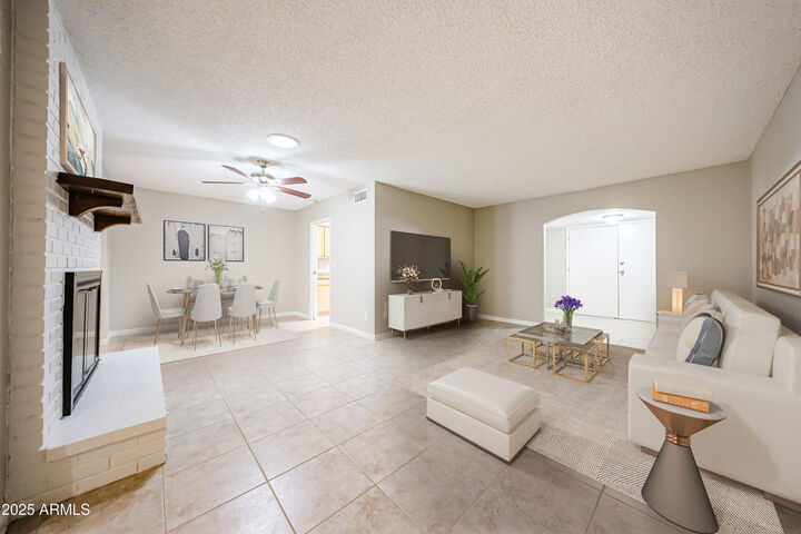 Property Photo: 7439 E Ed Rice Avenue AZ 85208